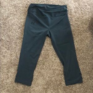 Capri Dri-Fit Under Armor Leggings